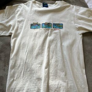 JNCO dont feed the animals tee shirt large